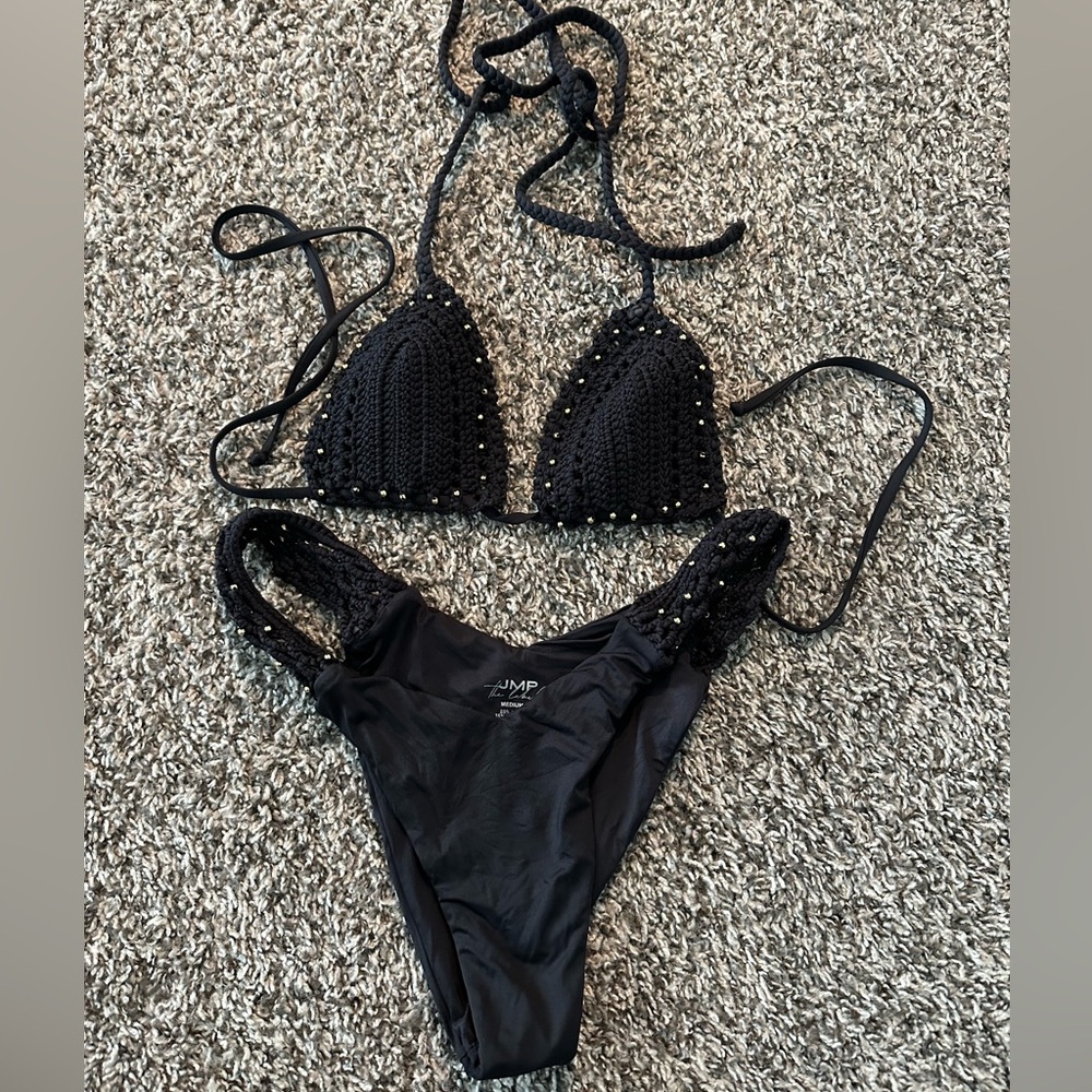 JMP the label. NWOT Crochet Midnight Black top and bottom M